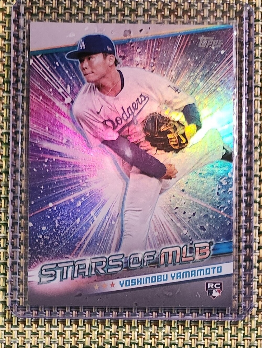 Yoshinobu Yamamoto Rookie Holographic Baseball Card
